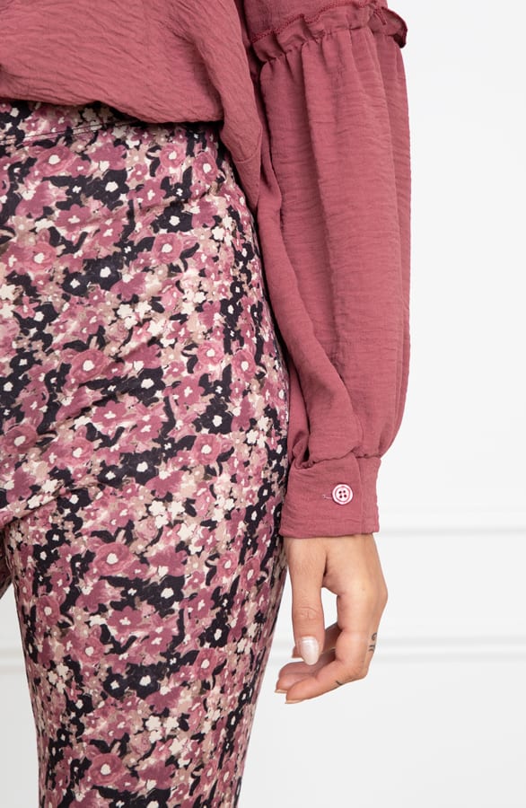 Janine Flared Broek Bloemenprint Dust Roze – shoparchief — foto 5