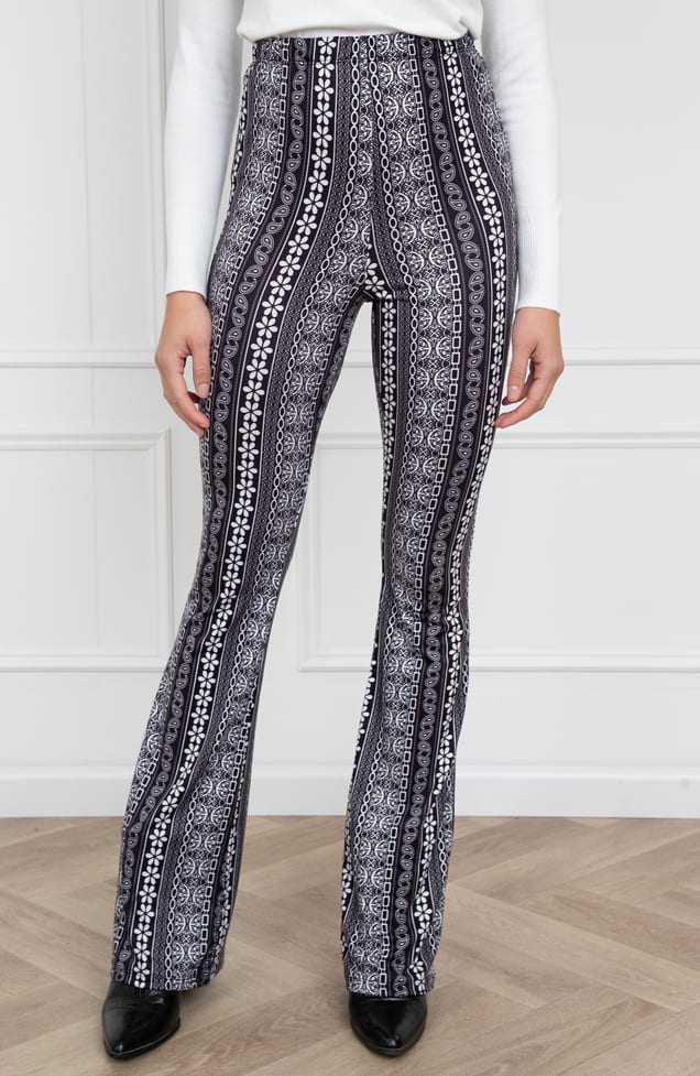 Janine Flared Broek Strepen Print Zwart – shoparchief