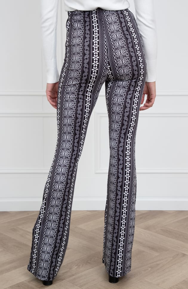 Janine Flared Broek Strepen Print Zwart – shoparchief — foto 3