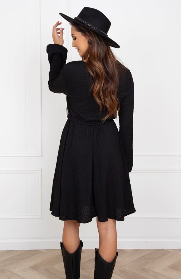 Jurk Tabitha Zwart – shoparchief — foto 11