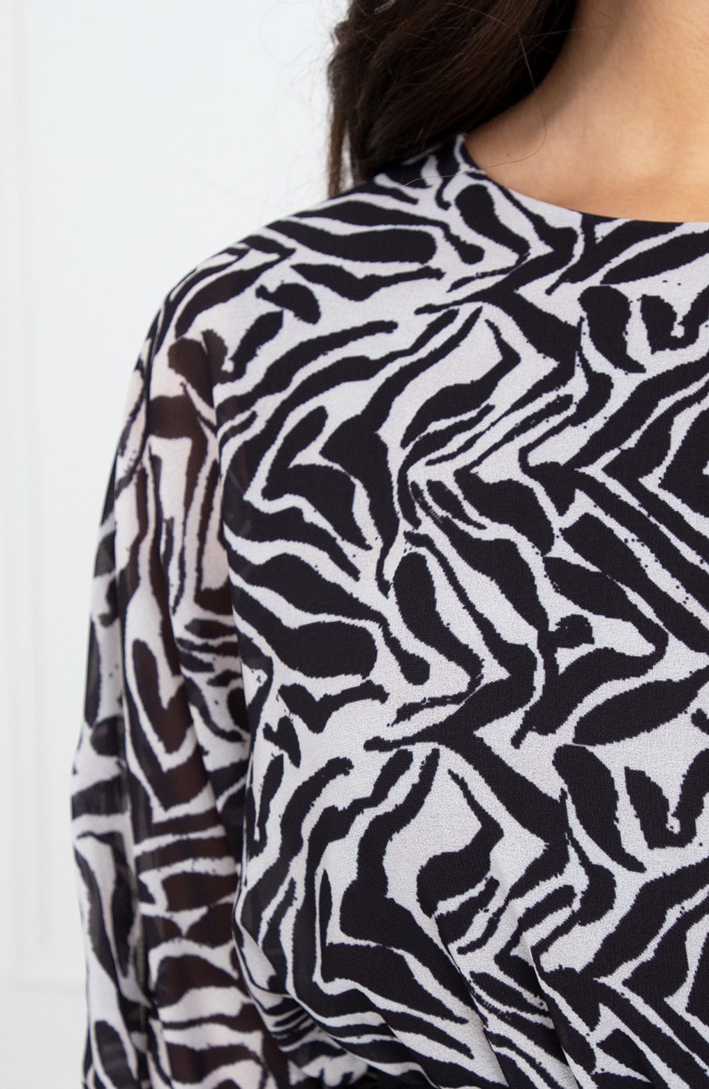 Trendy Print Jurk Elena Beige – shoparchief — foto 5
