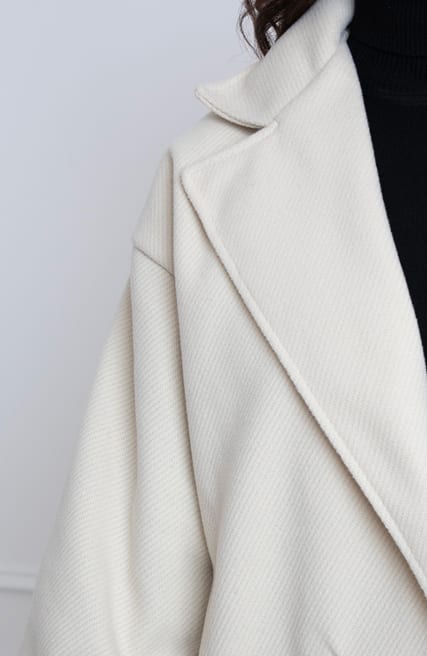 Ultra Oversized Coat Guusje Beige – shoparchief — foto 9