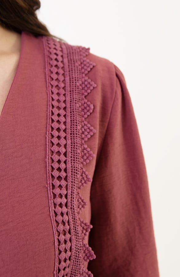 Blouse Met Kanten Details Venice Donker Roze – shoparchief — foto 6