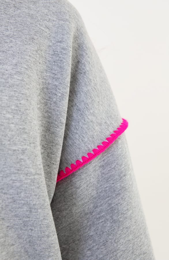 Comfy Striped Trui Fenne Grijs Fuchsia – shoparchief — foto 4