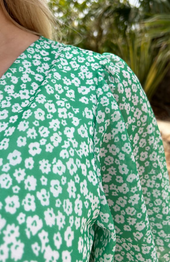 Getailleerde bloemenprint jurk Isa-May Bright Green – shoparchief — foto 5