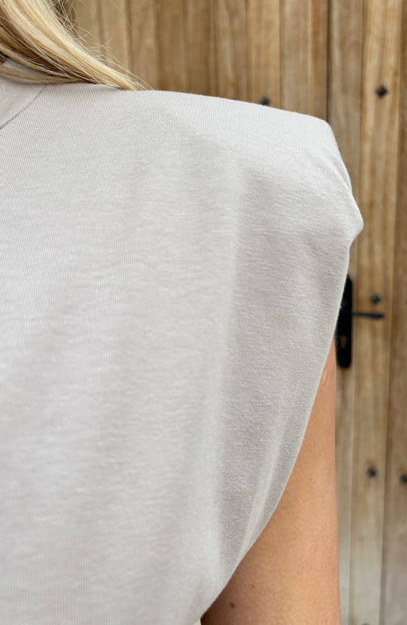 Lange Jurk Met Split Marit Beige – shoparchief — foto 7