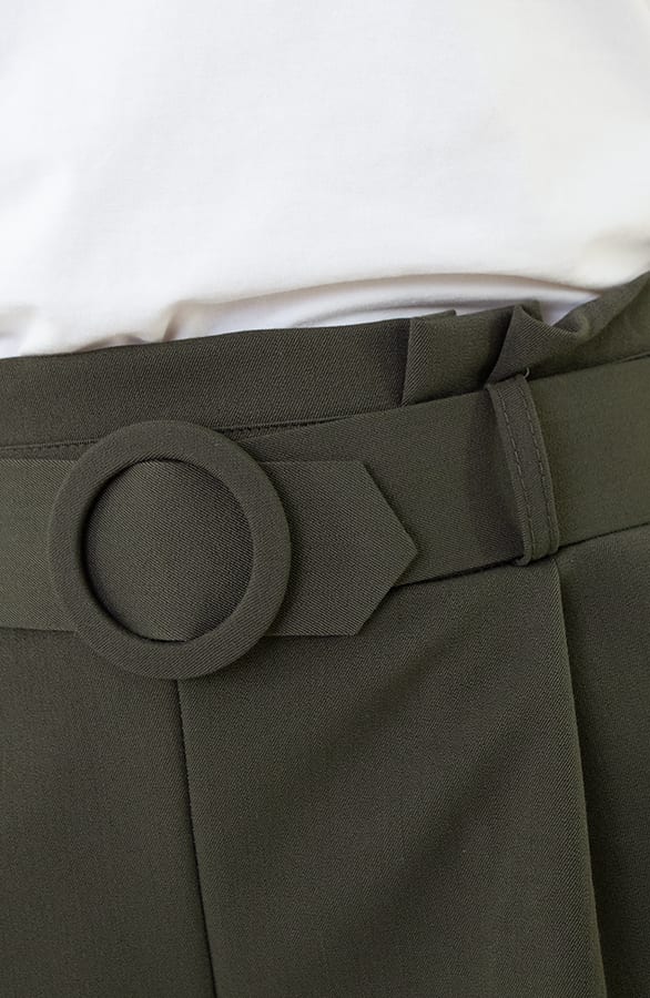 Trendy Short Met Riem Maddy Army – shoparchief — foto 3