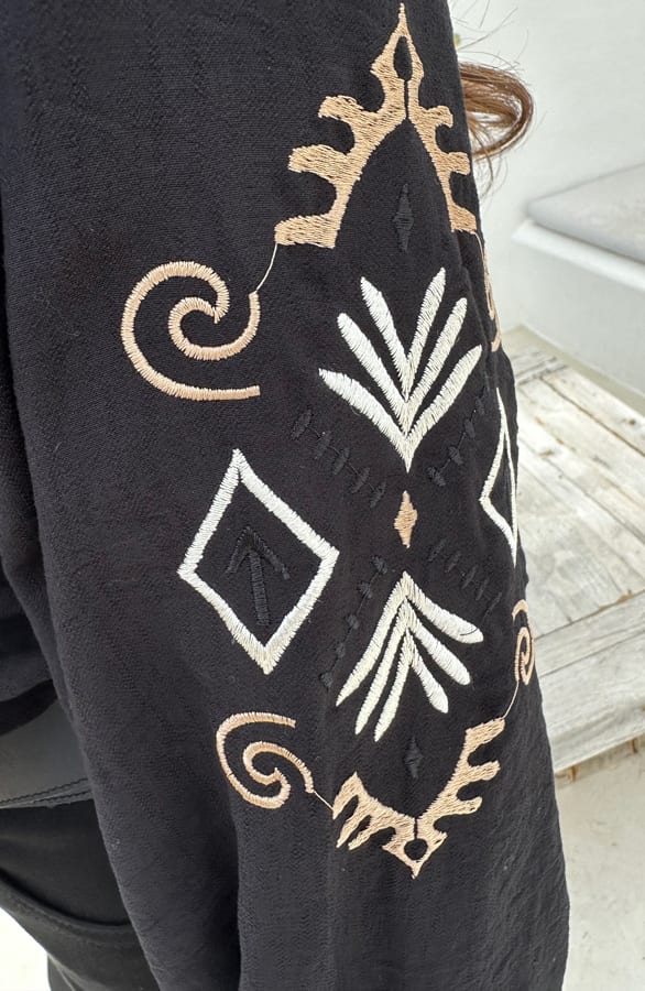 Broderie Mouwen Blouse Noah Zwart – shoparchief — foto 5