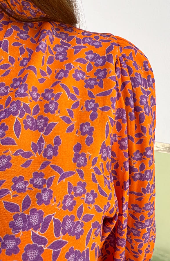 Flower Print Blouse Aimy Oranje Lila – shoparchief — foto 4