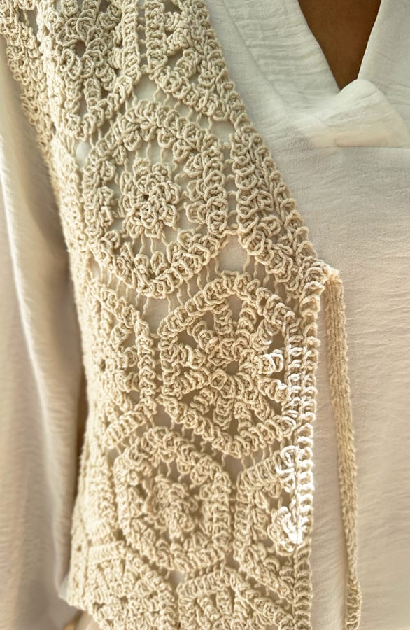 Gehaakt Gilet Bibi Beige – shoparchief — foto 6