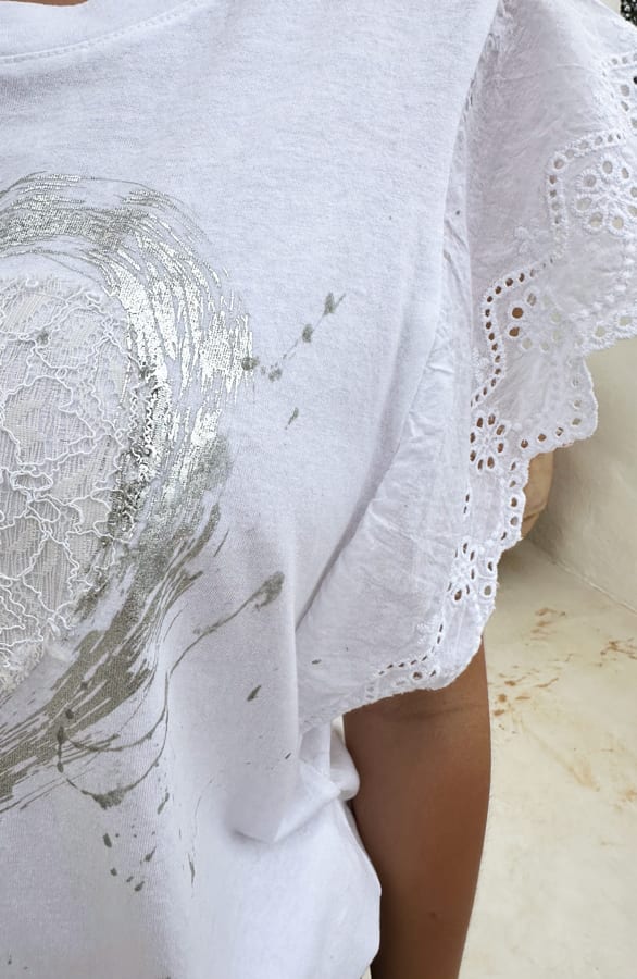 Heart Ruffle T-Shirt Salina Ecru – shoparchief — foto 5