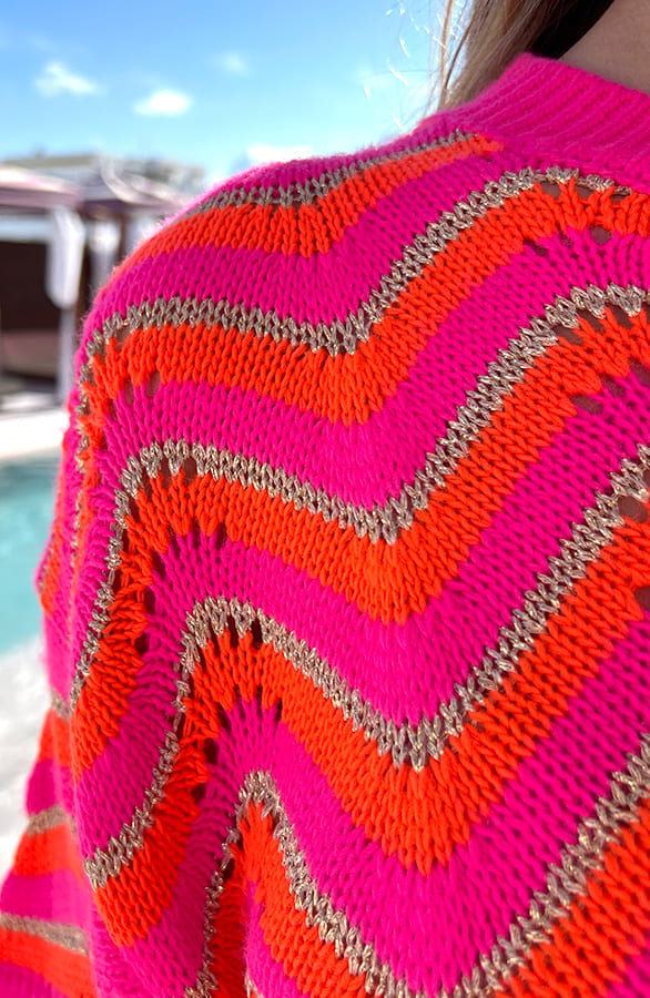 Lurex Zigzag Top Noély Neon Fuchsia – truien — foto 5