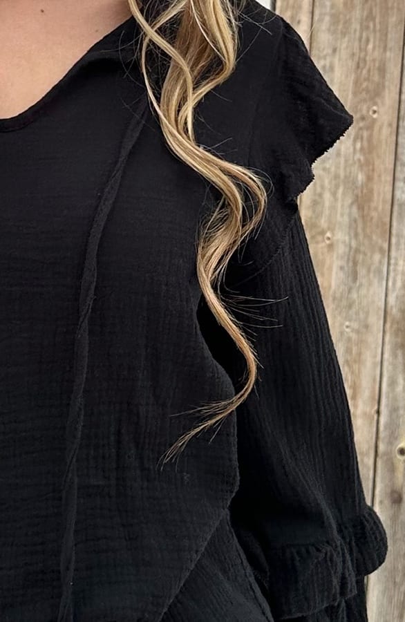Mousseline Blouse Ruffle Romey Zwart – shoparchief — foto 5