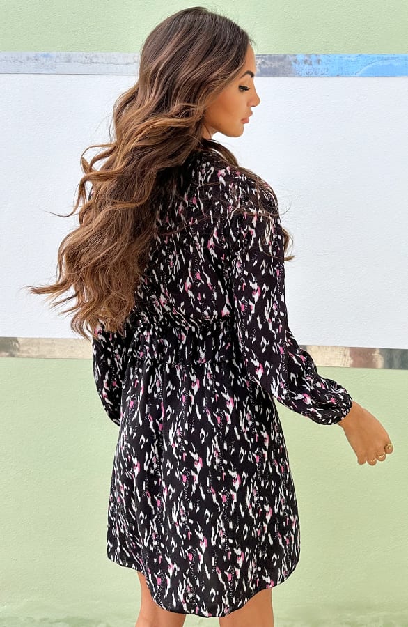 Ruffle Jurk Riley Zwart Roze – shoparchief — foto 5