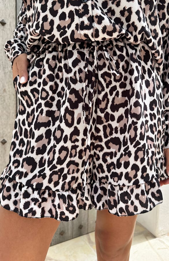 Ruffle Leopard Short Kelly – shoparchief