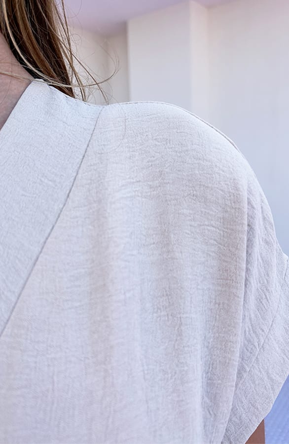 V-hals Midi Jurk Lilly Beige – alle jurkjes — foto 5