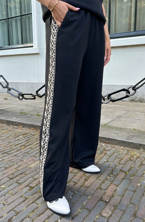 Bies Broek Straight Leg Lucy Limited – shoparchief