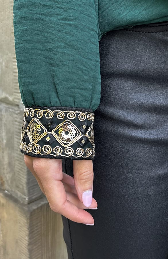 Blouse Met Gouden Details Lize Emerald – shoparchief — foto 6