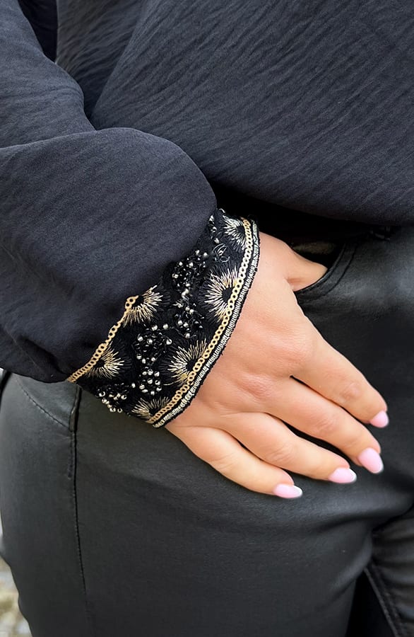Limited Blouse Met Gouden Details Lize Zwart2 – shoparchief — foto 7