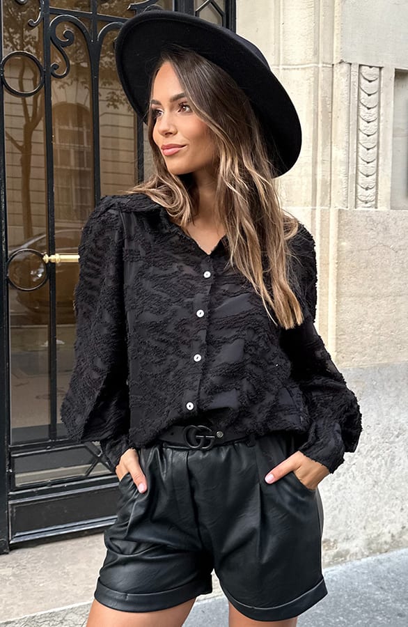 Blouse Met Details Djedi Zwart 2.0 – shoparchief — foto 2