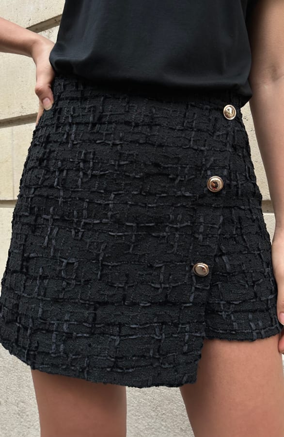 Button Bouclé Short Allie Zwart