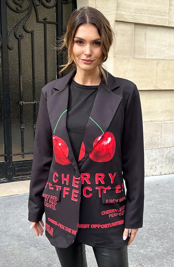 Detailed Cherry Blazer Gigi – shoparchief