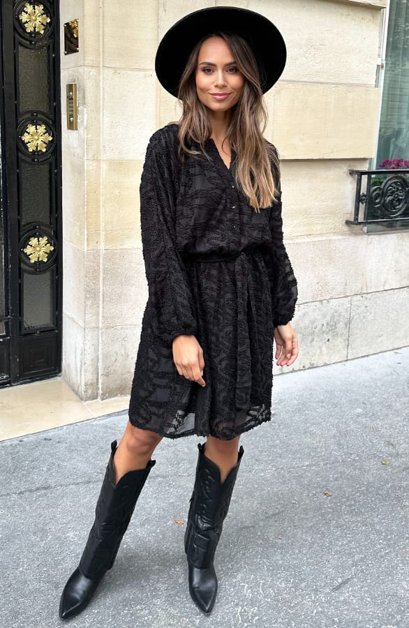 Detailed Dress Jailyn Zwart – shoparchief — foto 4