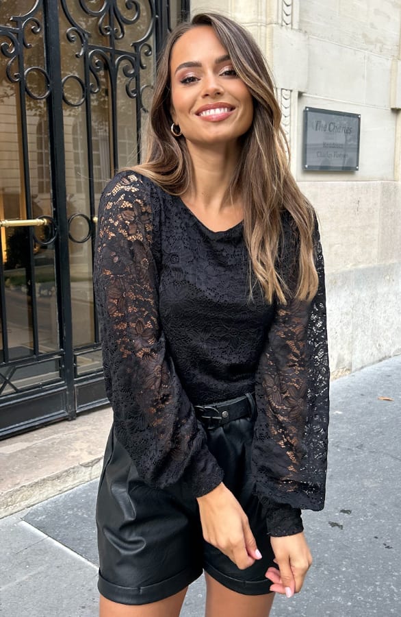 Kanten Bloemen Top Lyzza Zwart – shoparchief