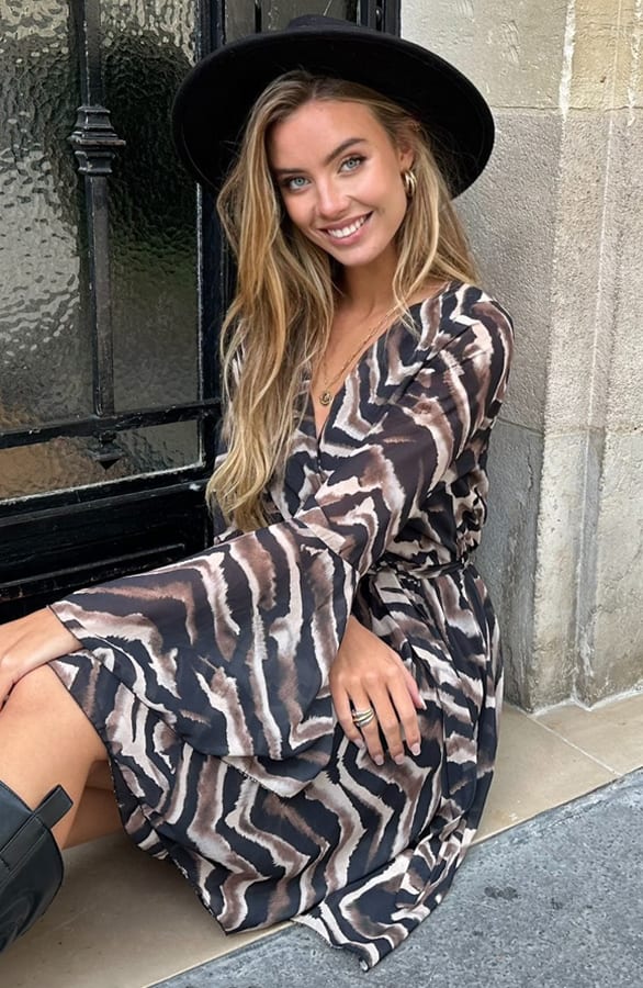 Zebra Wijde Mouw Jurk Ella Zwart