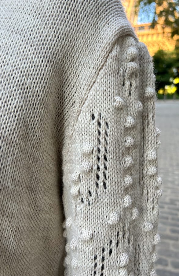 Detailed Sleeve Sweater Sari Beige – truien — foto 9