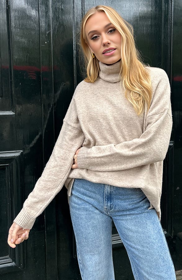Zachte Oversized Coltrui Met Split Chanty Beige – shoparchief — foto 3