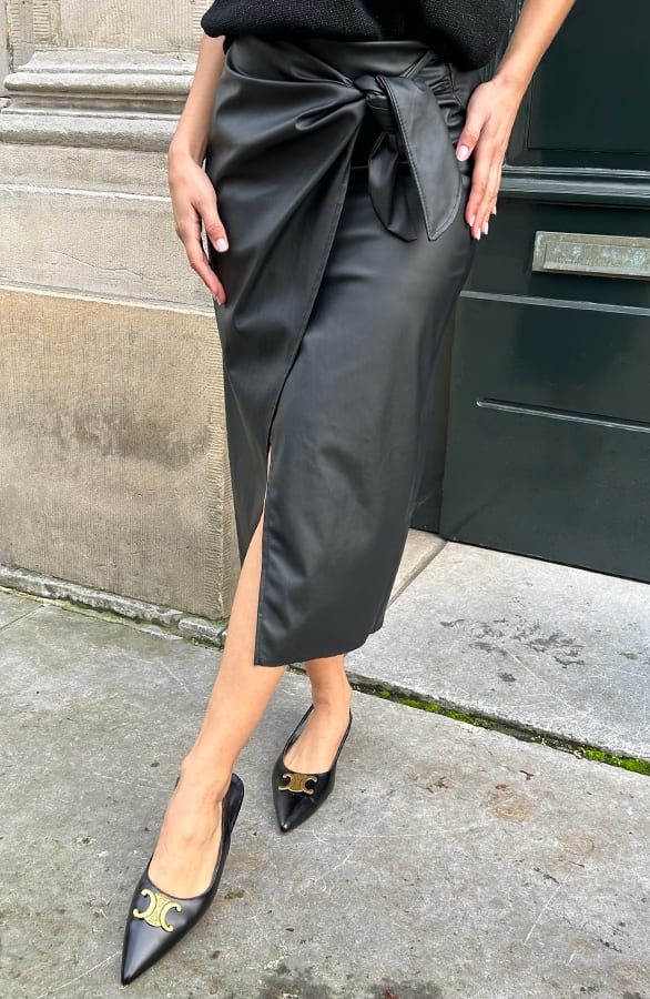 Overslag Rok Leather Look Joan Zwart – shoparchief