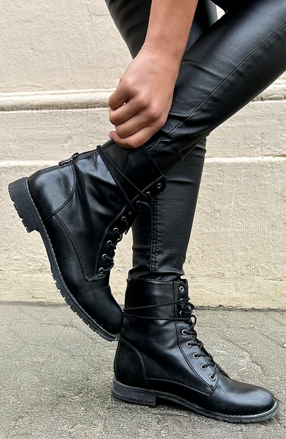 Ruby Zip Boots Black
