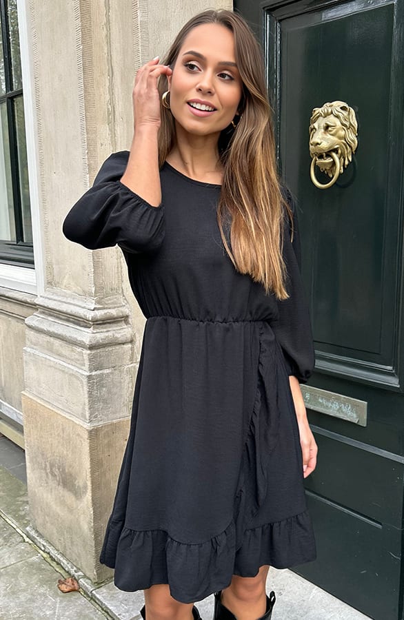 Ruffle Jurk Met Pofmouw Dany Zwart – shoparchief — foto 8