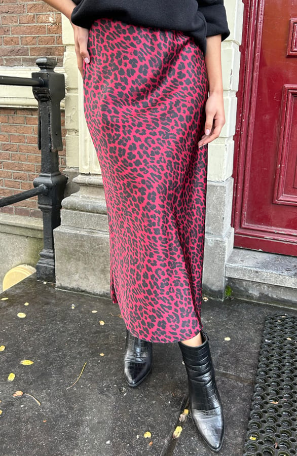 Satijnen Rok Alisa Leopard Burgundy – shoparchief — foto 4