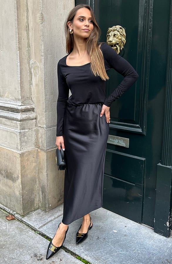 Square Neck Long Sleeve Top Yulia Zwart – shoparchief — foto 4