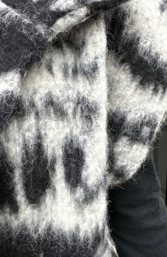 Stripe Gilet Samara Black White – shoparchief — foto 6