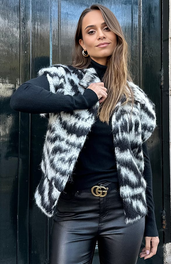 Stripe Gilet Samara Black White – shoparchief — foto 5