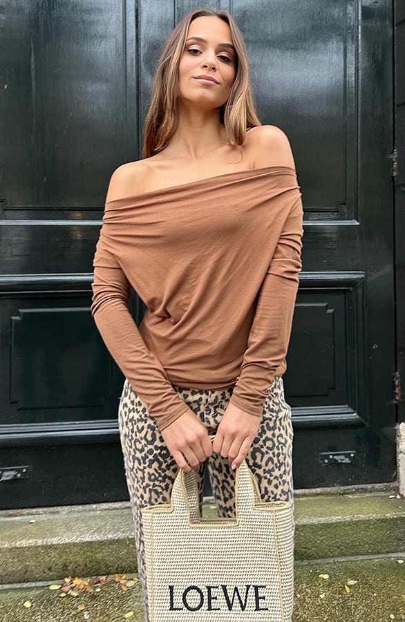 Waterval Top Long Sleeve Yulia Cognac – shoparchief — foto 4