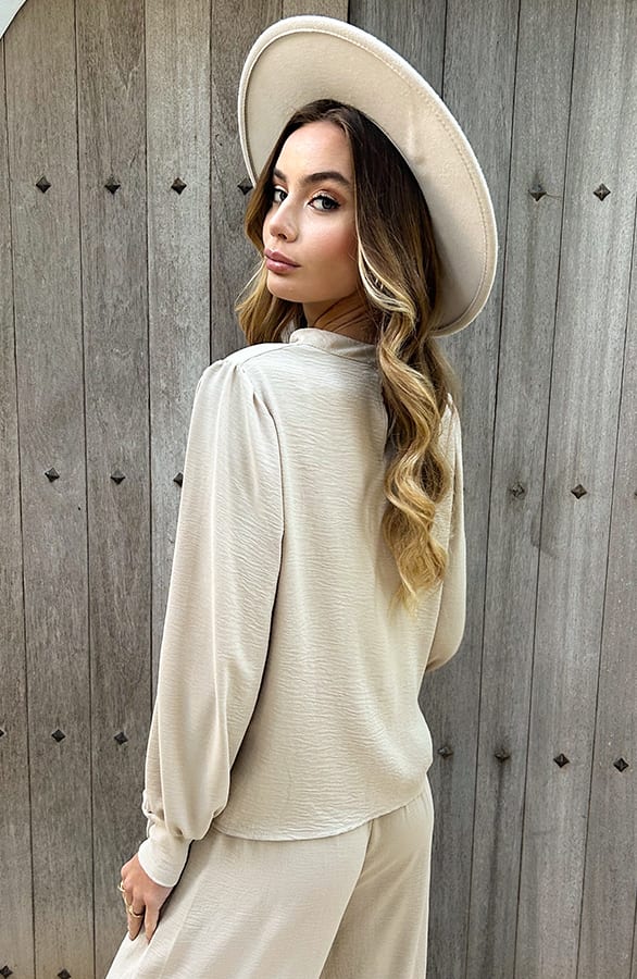 Blouse Long Sleeve Lilly Beige – kleding — foto 6