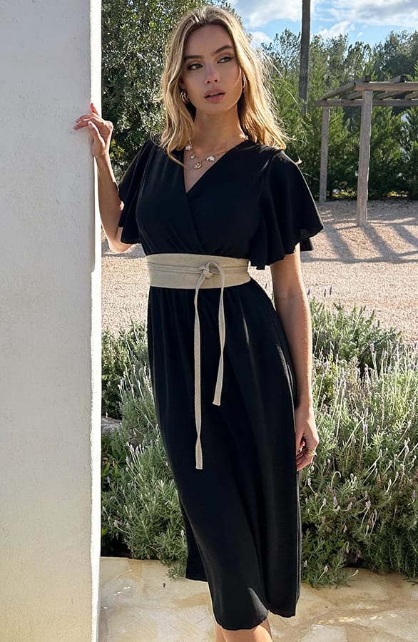 Midi Jurk Nikkie Zwart – shoparchief