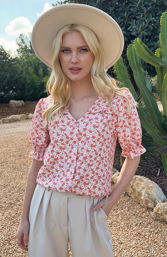 Pofmouwen Top Met Ruffle Demi Flower Koraal – shoparchief — foto 6
