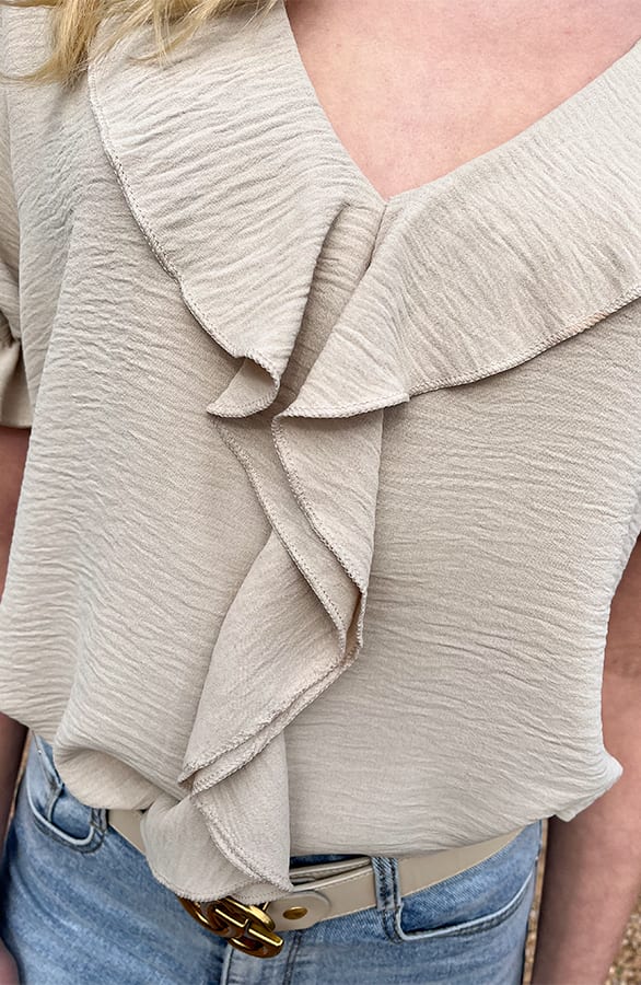 Short Sleeve Ruches Blouse Vaya Beige – shoparchief — foto 8