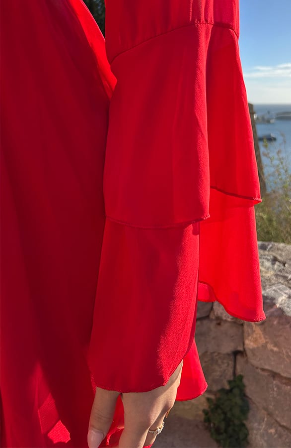 V-Hals Ruffle Jurk Dewy Rood – alle jurkjes — foto 5