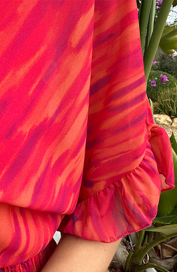 V-hals Print Dress Marrit On Fire – shoparchief — foto 11