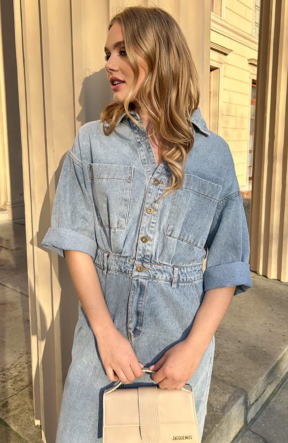 Denim jurk met split – shoparchief — foto 4