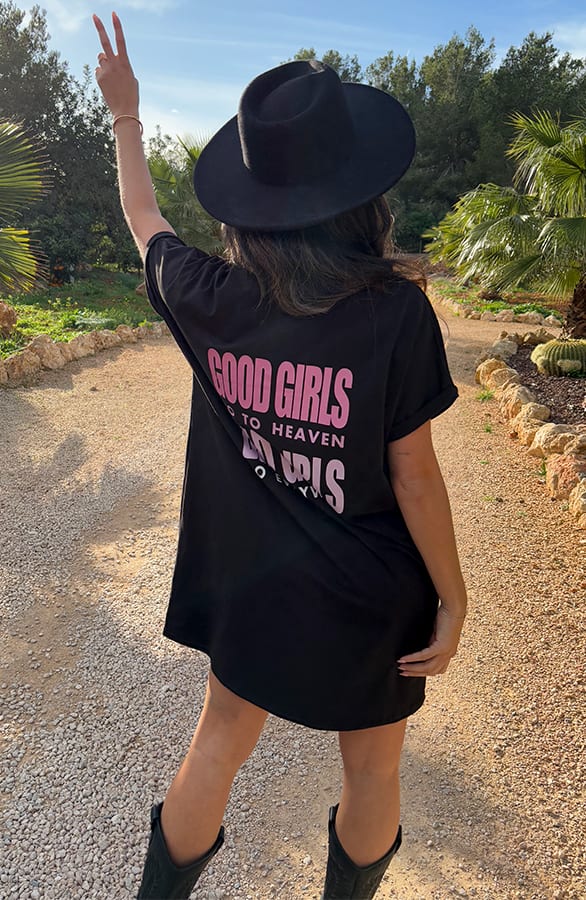 Good Girls T-Shirt Dress Loosefit Maisie Zwart – shoparchief — foto 6
