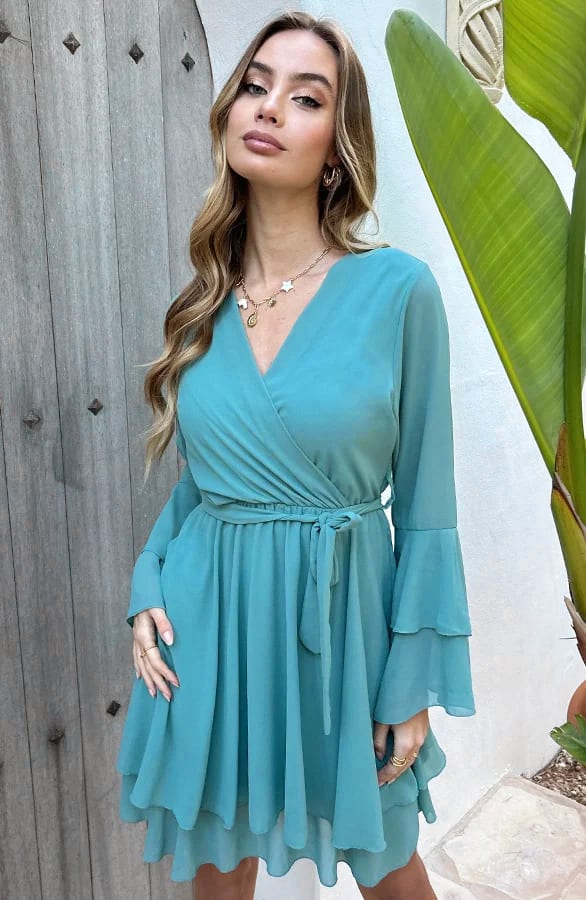 V-Hals Ruffle Jurk Dewy Mint – shoparchief — foto 3