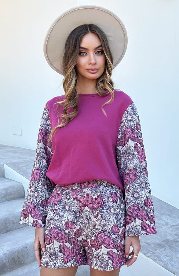 Bloemen Short Flora Burgundy – shoparchief — foto 2