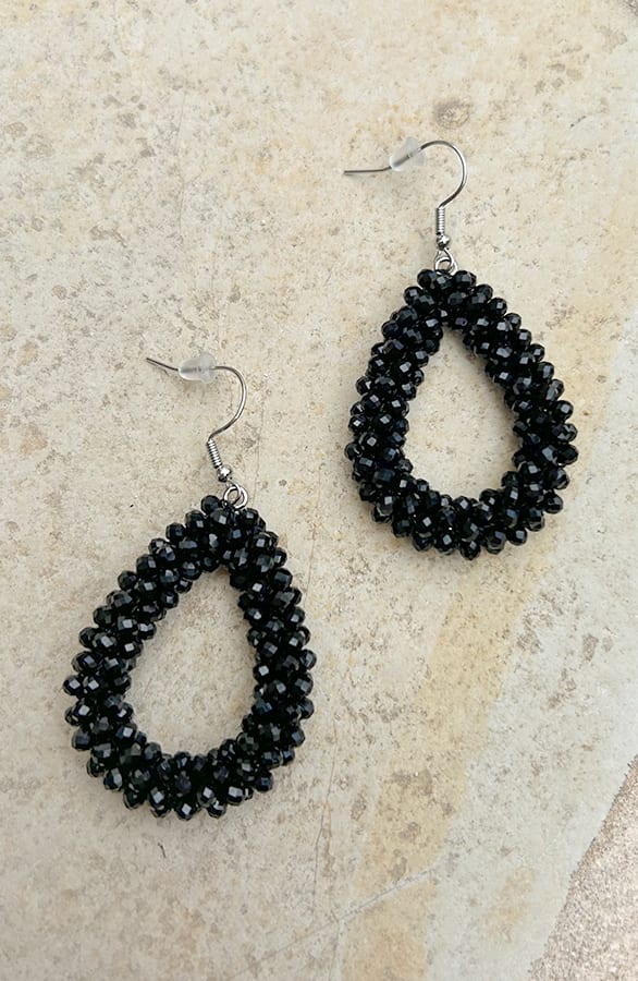 Bella Oval Earrings Black